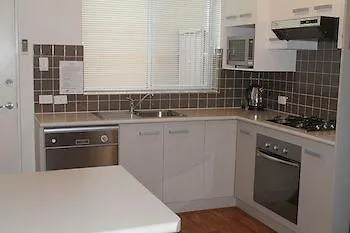 Adelaide Dress Circle Apartments - Childers Street