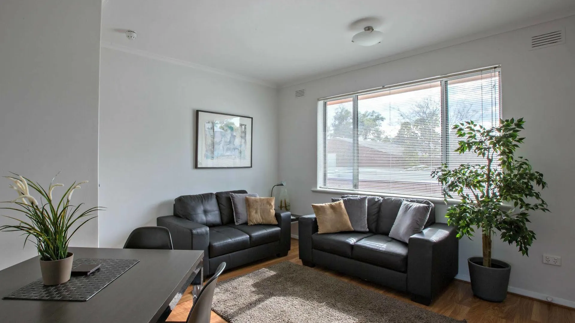 Adelaide Dress Circle Apartments - Childers Street